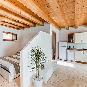 https://principe-amedeo-monolocale-indipendente.hotelinveneto.com